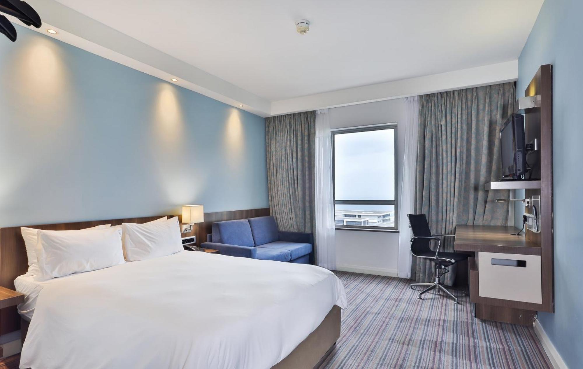Holiday Inn Express Durban - Umhlanga By Ihg Экстерьер фото